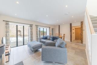 No 3 The Coach House - 8