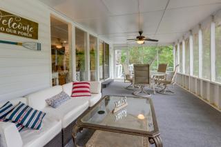 Dock and Screened Porch Lake of the Ozarks Getaway! - Sunrise Beach - 1