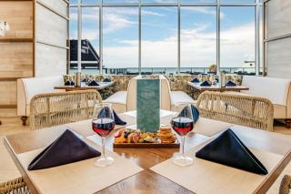 Daytona Grande Oceanfront Resort - 8