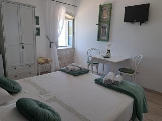 Heritage Rooms Kut - Vis - 2