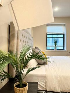 508 Urban Lifestyle king bed APT in Center CITY - Philadelphia - 1