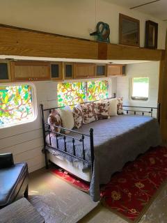 Cabin 2 - steps from the river! - 6