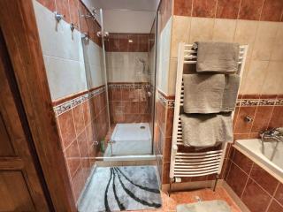Spacious Apartment 6min from the Dancing House - Praga - 7