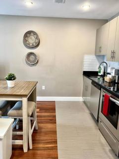 407 Sweetest cottage 1bed room Apt in center city - 1
