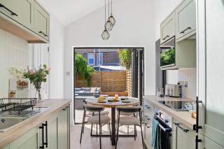 Cosy & Bright Home with Backyard in Southsea Portsmouth - Portsmouth - 9