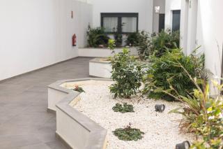 PONIENTE PENTHOUSE - Ático Superior con Terraza Vistas Jacuzzi y Wifi - 7