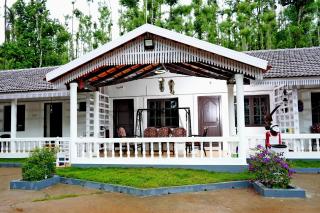 Jungle Greens Homestay - Water Activities, 150Y Estate, Home Food - Chikmagalūr - 4
