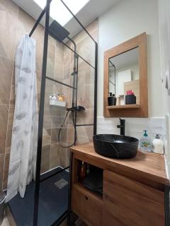 Studio quartier Batignolles - Paris - 5