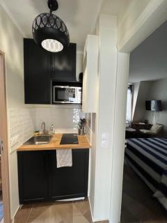 Studio quartier Batignolles - Paris - 9