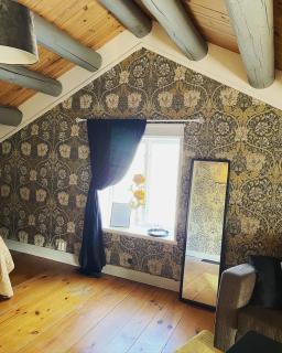 Hova Prästgård Bed & Breakfast - Hova - 8