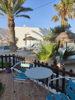 Palm Studios - Perissa - 7