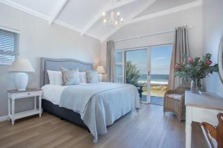 Seapearl Oceanfront Villa and Cottage - Hermanus - 1