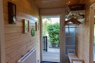 Gezellig ruim landelijk huisje aan het water - Spijkenisse - 6