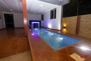 Luxe Studio Apartment, East Airport - 9