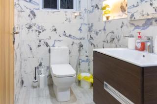 Luxe Studio Apartment, East Airport - Accra - 1