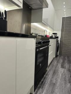 Thistle City Inn - 1