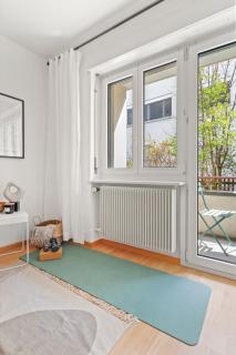 Close to Lake & Balcony 1 BDR Wollishofen Self Check In - Zurich - 5
