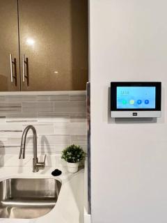 303 Cozy and modern 1BR apartment in center City - 5