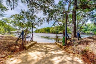 Riverbend Retreat - Bell - 7