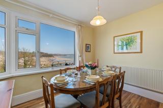 White Sails - Beach and Harbour Views - Saundersfoot - 4