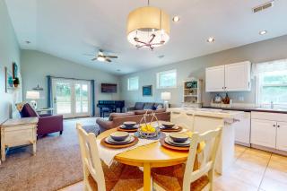 HomeSted Cottage - Dallas - 2