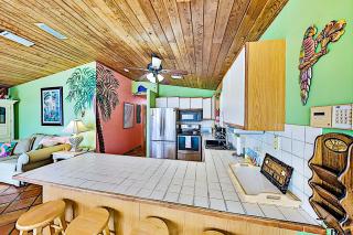 Big View Hideaway - 2