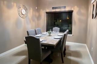 4BR Retreat with Backyard Oasis - Pool and Patio - 1