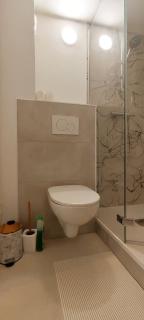 La Douce Angevine - La Perruche - Proche centre - 1