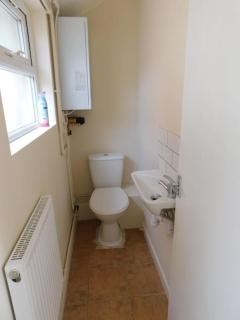 Town House less than 20 mins walk to the Beach - 1