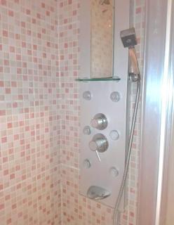 PRECIOSO APARTAMENTO EN PLENO CENTRO DE MARBELLA Y SEGUNDA LINEA DE MAR Reserva ahora por semanas o MÁS CON UNA OFERTA INMEJORABLE - Marbella - 1