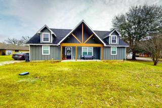 Lake Fork Fort Home with Best Bass Fishing! - 0