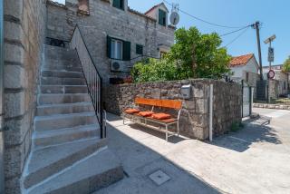 Apartments by the sea Trogir - 21588 - Trogir - 3