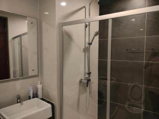 DangaBay SeaView 4pax with Netflix WiFi - Johor Bahru - 9