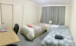 Radiata Homestay - Free WIFI - Peaceful Location - Hamilton - 9