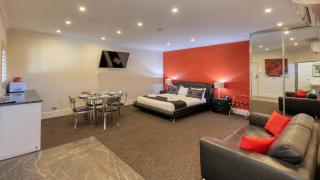 Silver Haven Motor Inn - Broken Hill - 2