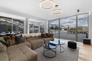 The Essence of Queenstown - 9