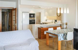 Lovely Apartment In Tossa De Mar - 7