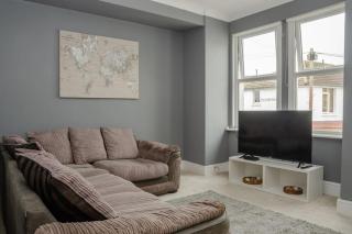 Peaceful & Spacious Family Home In Eastbourne! - Eastbourne - 0