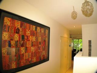 Beach House Apartment No 7 - Fabulous Location - Mission Beach - 1