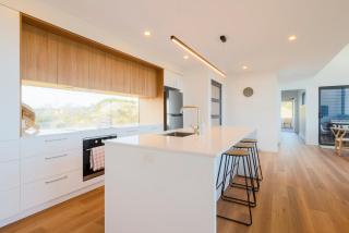 Coast Beachfront Retreat - Dolphin Sands - 1