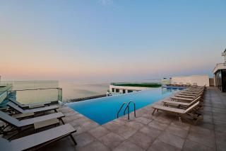 Sea-esta Studio in Infinity Beach Resort - Mamaia - 8