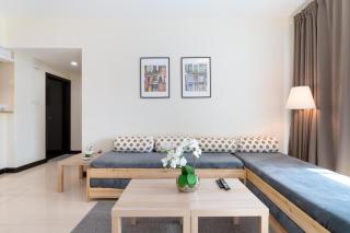 White Sage - Gorgeous Apartment in JLT Near the Metro Station - Dubai - 3