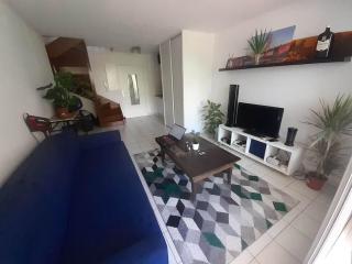 T2 duplex + piscine avec parking - 9