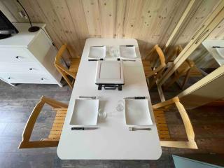 Studio refait à neuf avec balcon - Famille - Parking couvert - 4