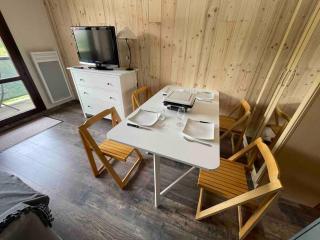 Studio refait à neuf avec balcon - Famille - Parking couvert - Chamrousse - 5