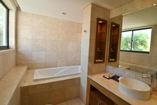 Luxury 4 bedroom villa near Danang Golf course with private swimming pool - Da Nang - 9
