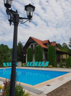 Willa Irys z basenem - 7