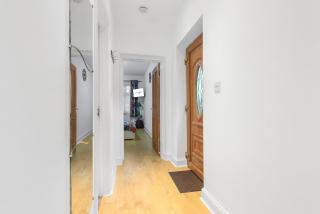 Flat in London, Close to Station - Ilford - 2