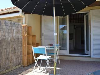 Charmant Pavillon 4 Pers. avec Terrasse, Piscine, Tennis et Parking à 800m de la Plage - FR-1-229D-271 - Fleury - 9