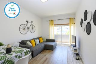 B11 - Beach Way Apartment - 0